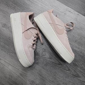 Nike Women's Air Force 1 Sage Low sneakers in a pink suede
